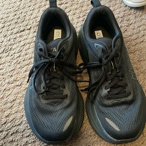 Hoka Bondi 8 shoes